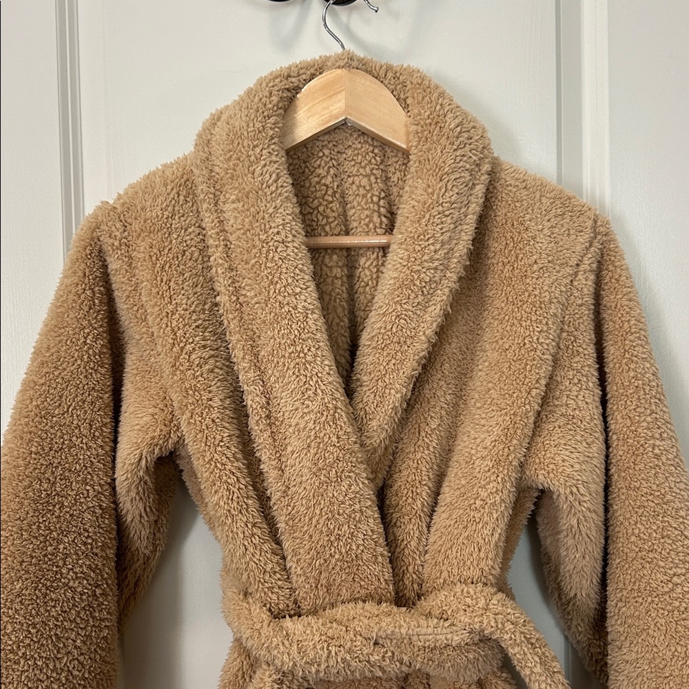 Pottery Barn Cozy Robe Small - Picture 2 of 15
